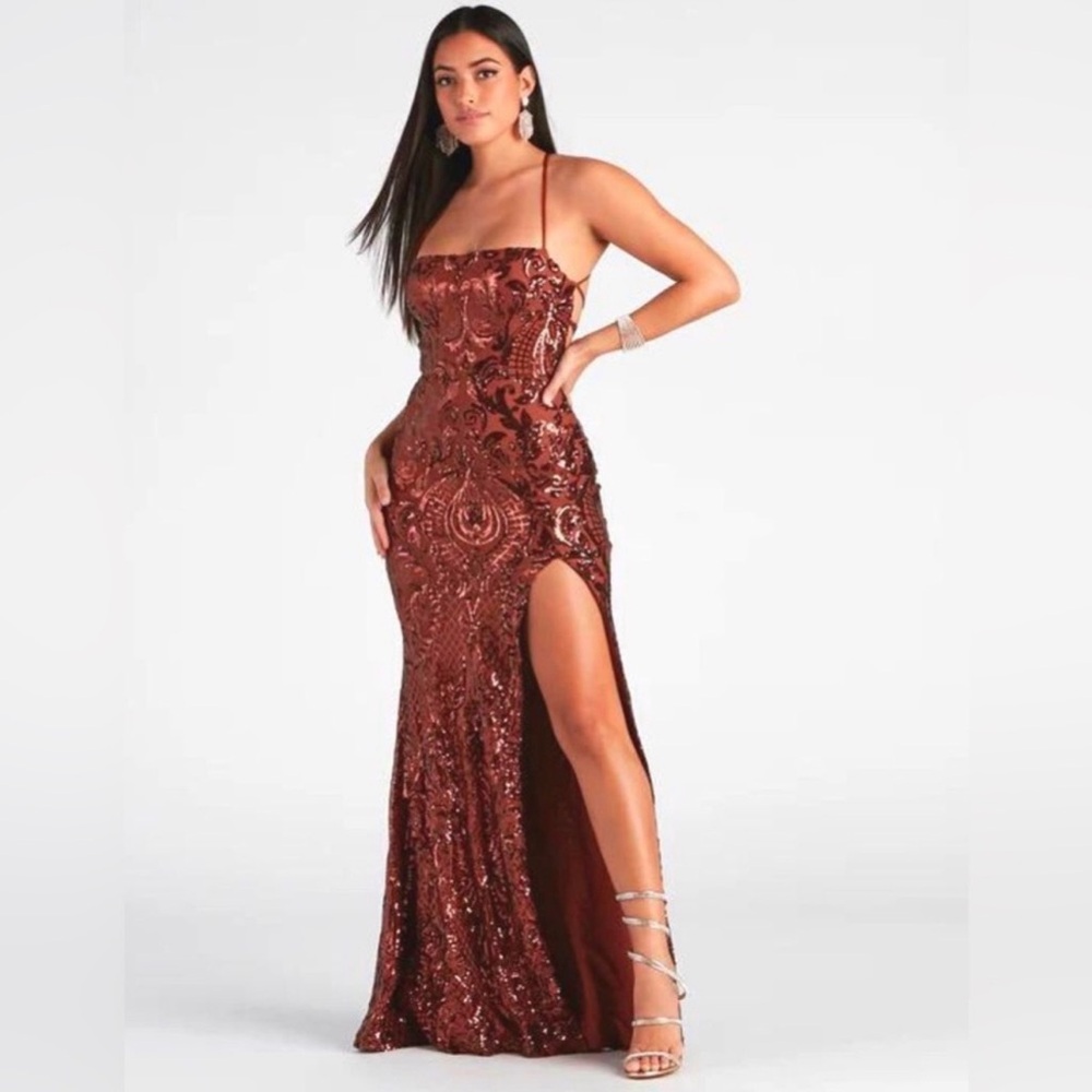 Windsor - Rowena Sequin Mermaid Dress in Copper